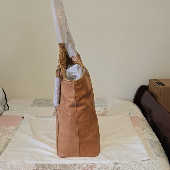 NWT Brahmin Iona Tote in Tiramisu Adrift. RARE. HTF. - Picture 5 of 16